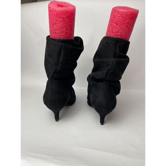 Journee Collection Black Ankle Booties - Picture 4 of 8